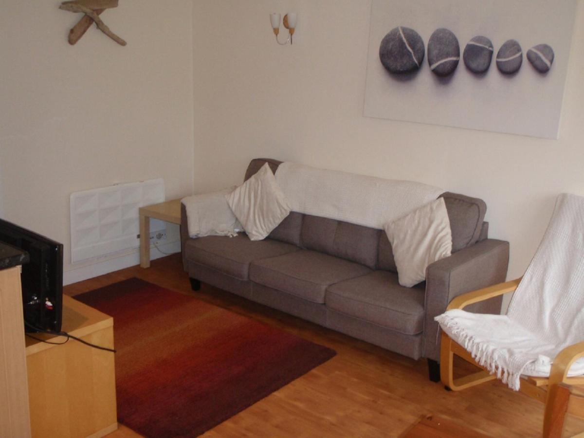 Chalets & Lodges At Atlantic Bays Holiday Park Padstow Exteriör bild